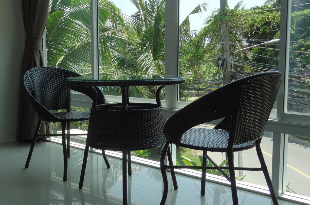 Nai Harn But Different Phuket Boutique Hotel מראה חיצוני תמונה