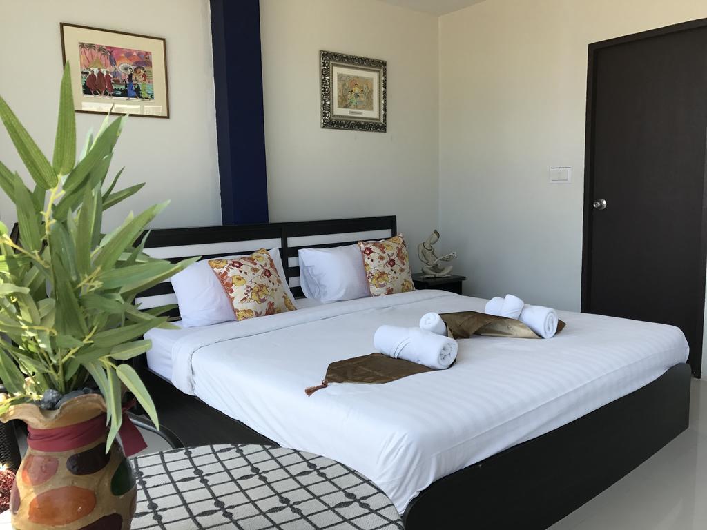 Nai Harn But Different Phuket Boutique Hotel מראה חיצוני תמונה