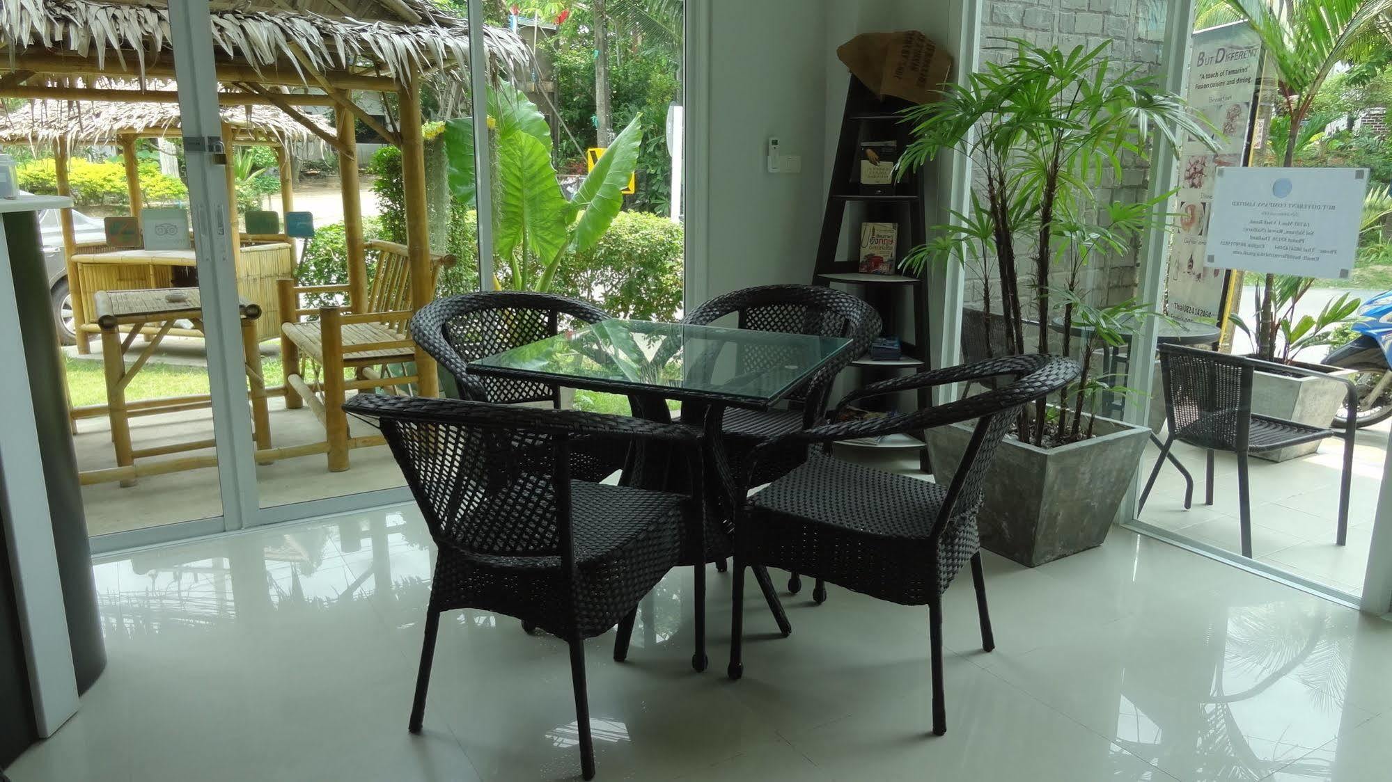 Nai Harn But Different Phuket Boutique Hotel מראה חיצוני תמונה