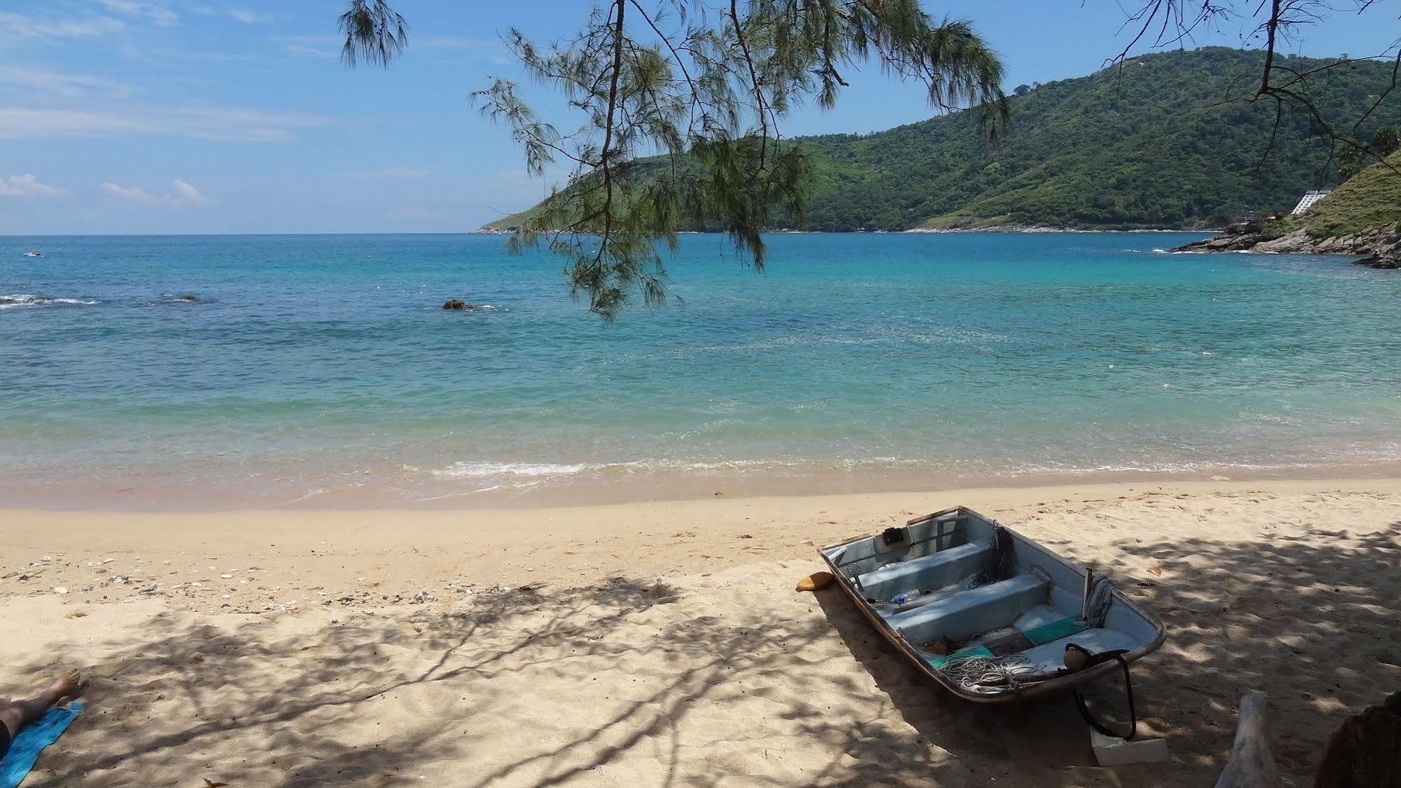Nai Harn But Different Phuket Boutique Hotel מראה חיצוני תמונה